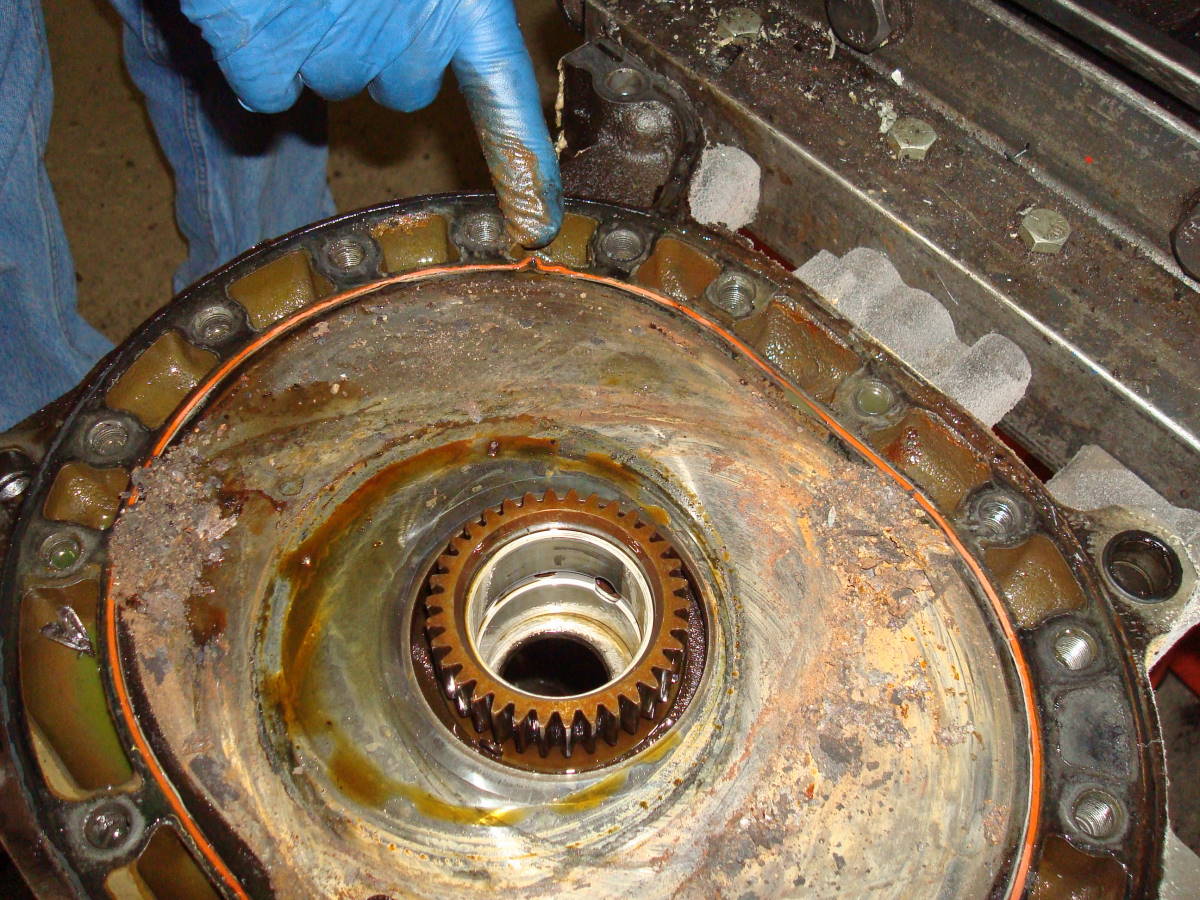 Banzai Racing (Johnston RX7 Engine Breakdown)