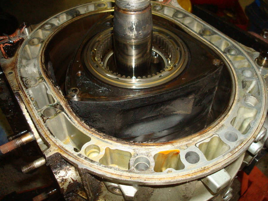 Banzai Racing (Brabbs RX7 Engine Removal and Breakdown)