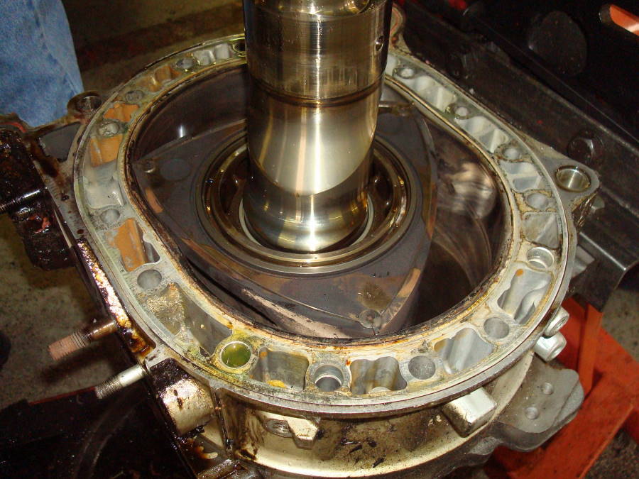 Banzai Racing (Brabbs RX7 Engine Removal and Breakdown)