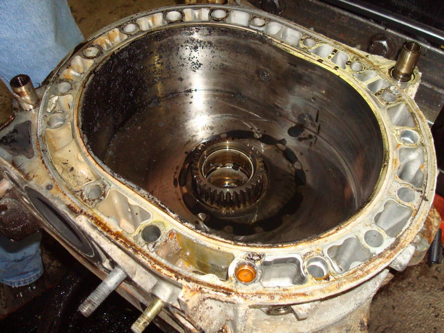 Banzai Racing (Teter RX-7 Engine Removal and Breakdown)