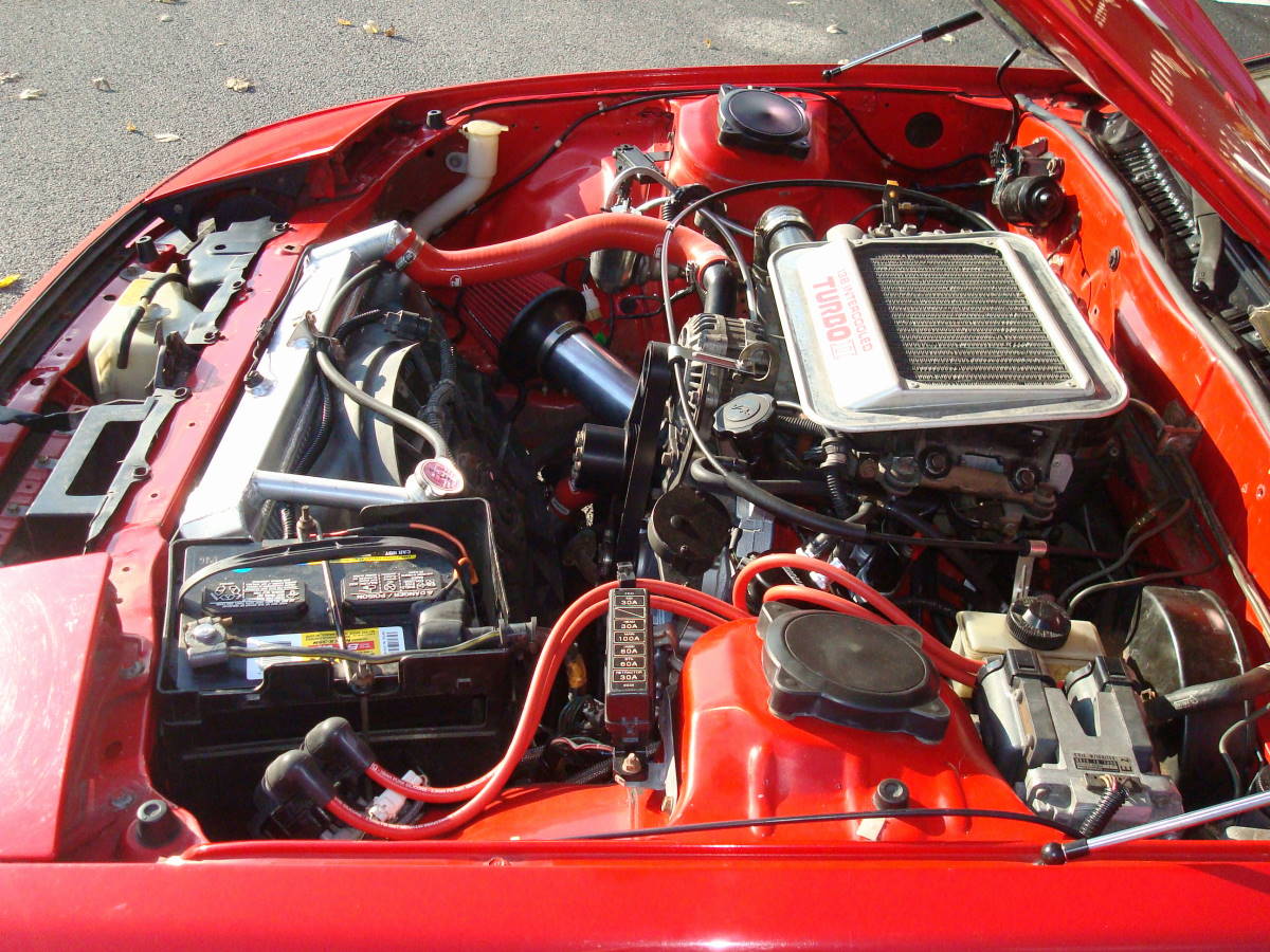 Banzai Racing (Cataldo RX-7 Engine Installation)