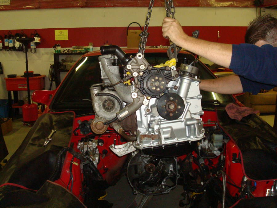 Banzai Racing (Cataldo RX-7 Engine Installation)