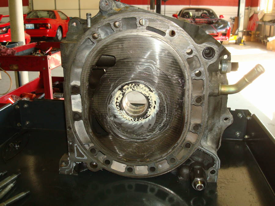 Banzai Racing (Huffmaster Renesis Engine Breakdown)