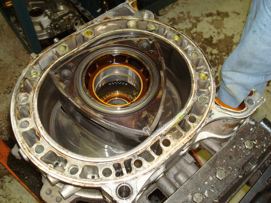 Banzai Racing (Mohammed RX-7 Engine Removal and Breakdown)