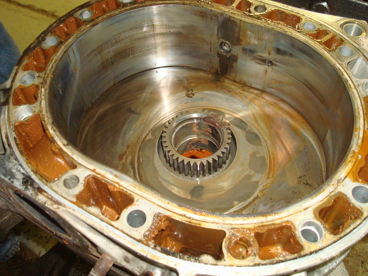 Banzai Racing (Wahl Sand Rail Engine Removal and Breakdown)